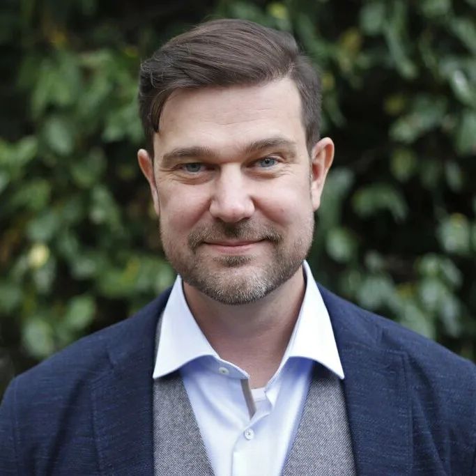 <strong>Dr. André Deinhardt</strong>